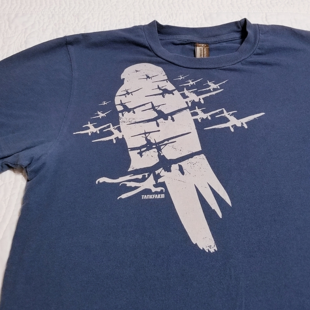 ✌Tank Farm Graphic Flight T-Shirt Sz Sm